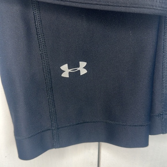 UNDER ARMOUR CROP LEGGING - Picture 2 of 4